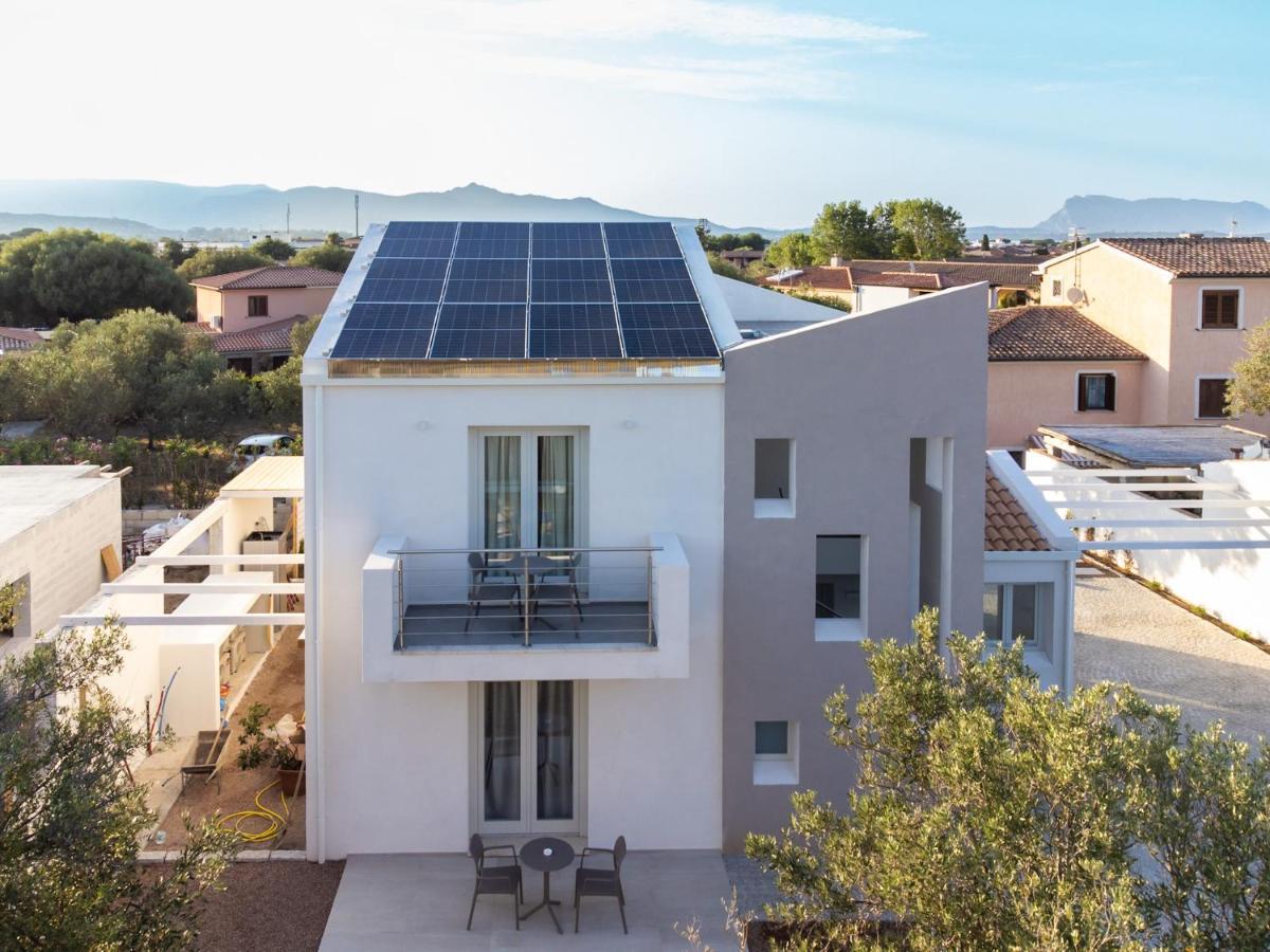 Villa Est San Teodoro  Eksteriør bilde
