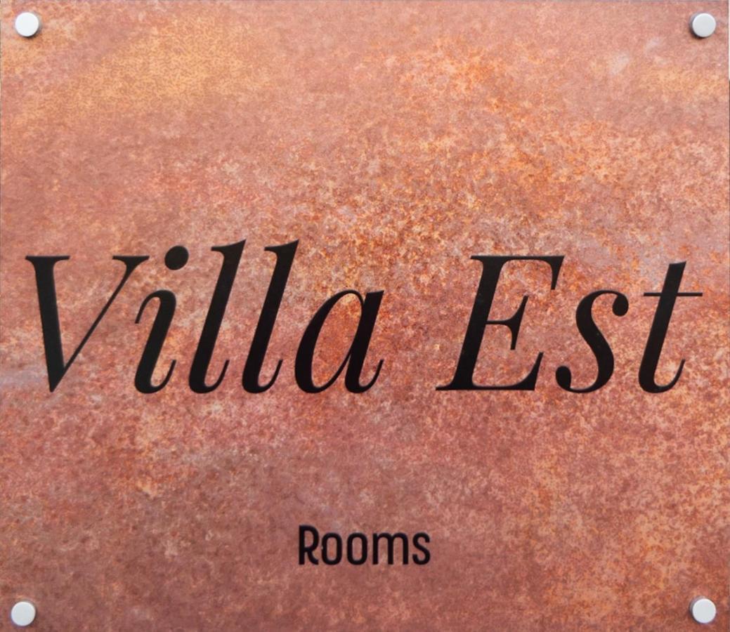 Villa Est San Teodoro  Eksteriør bilde